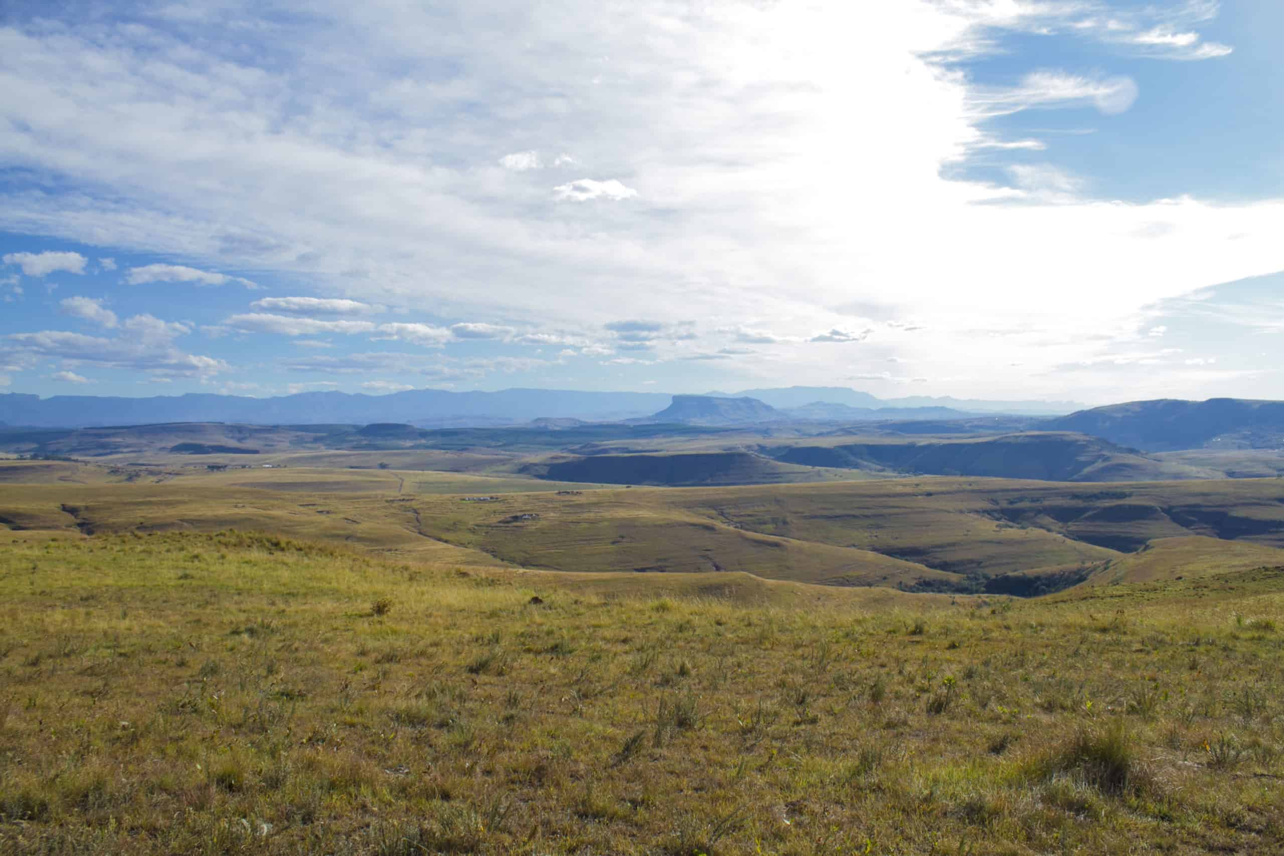 Drakensberg-Giants-Castle-Hiking-01-scaled.jpg